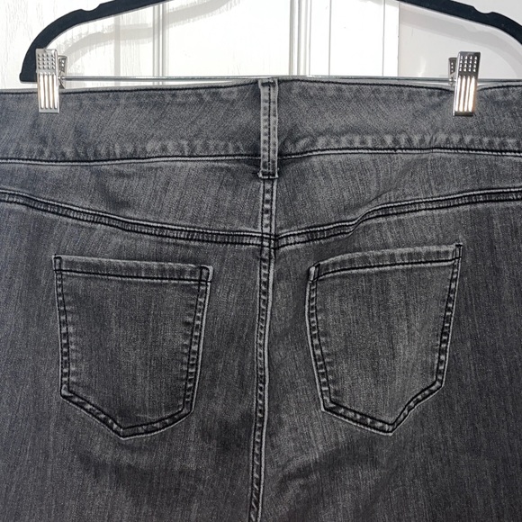 Torrid dark gray super soft jeggings Size 16 tall - Picture 7 of 9
